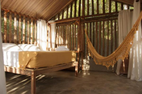 Na Floresta Glamping